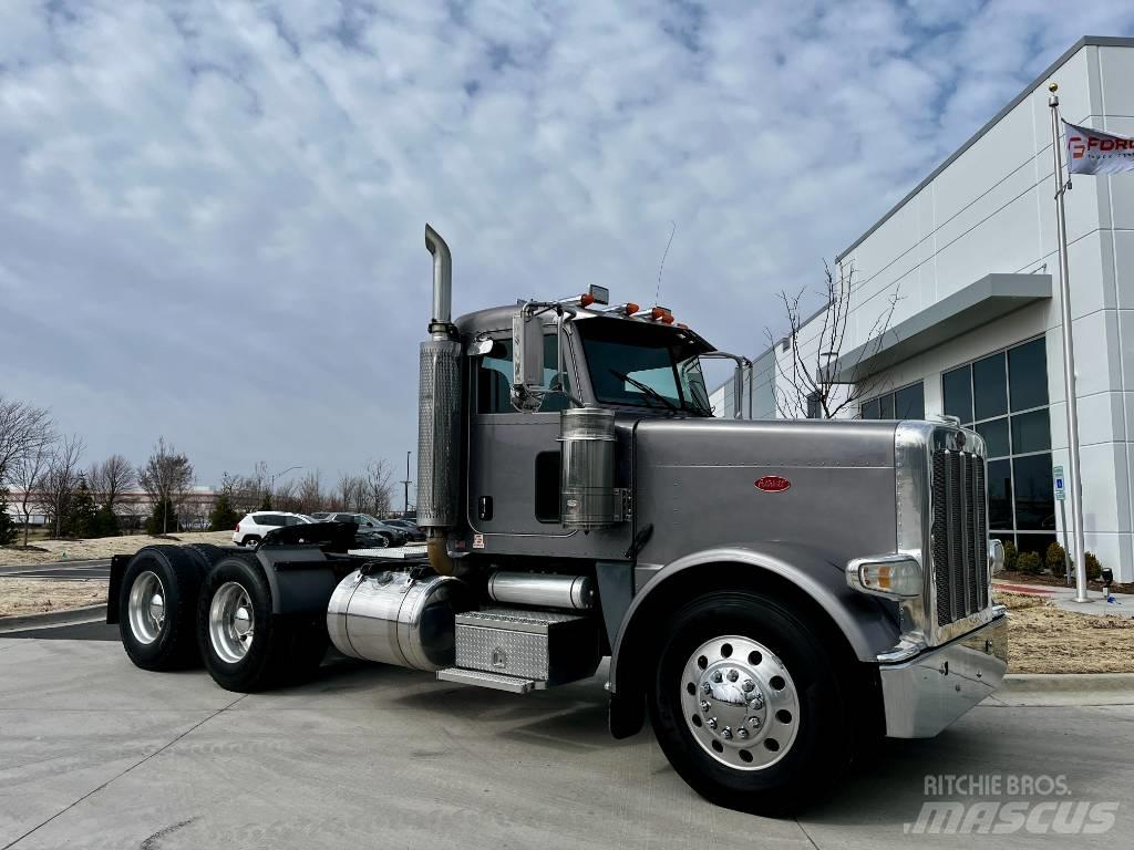 Peterbilt 389 曳引機組件