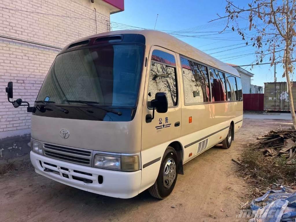 Toyota Coaster Bus 迷你巴士