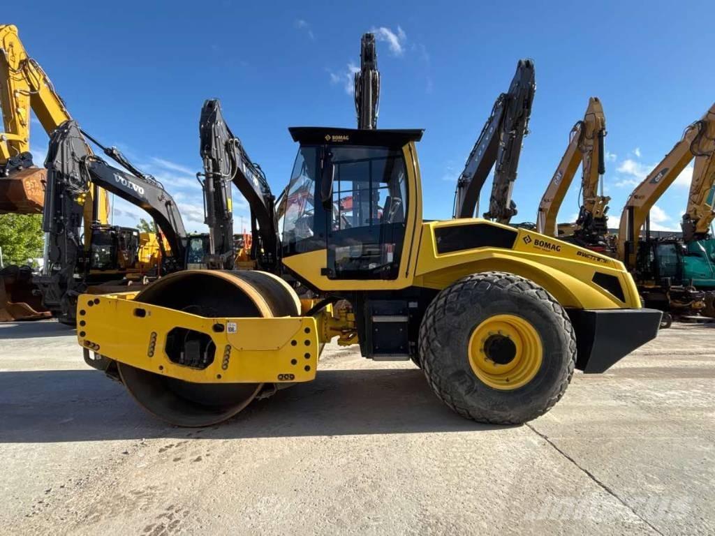Bomag BW213D-5 單輪滾壓機