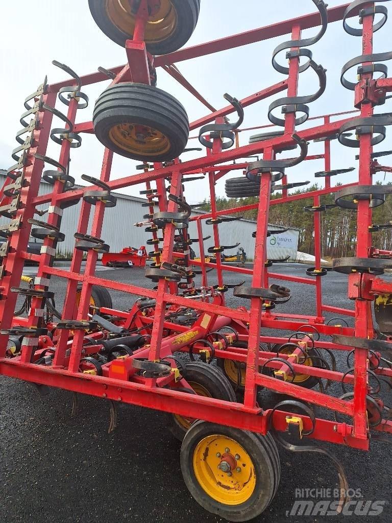 Väderstad NZE 700 耙車