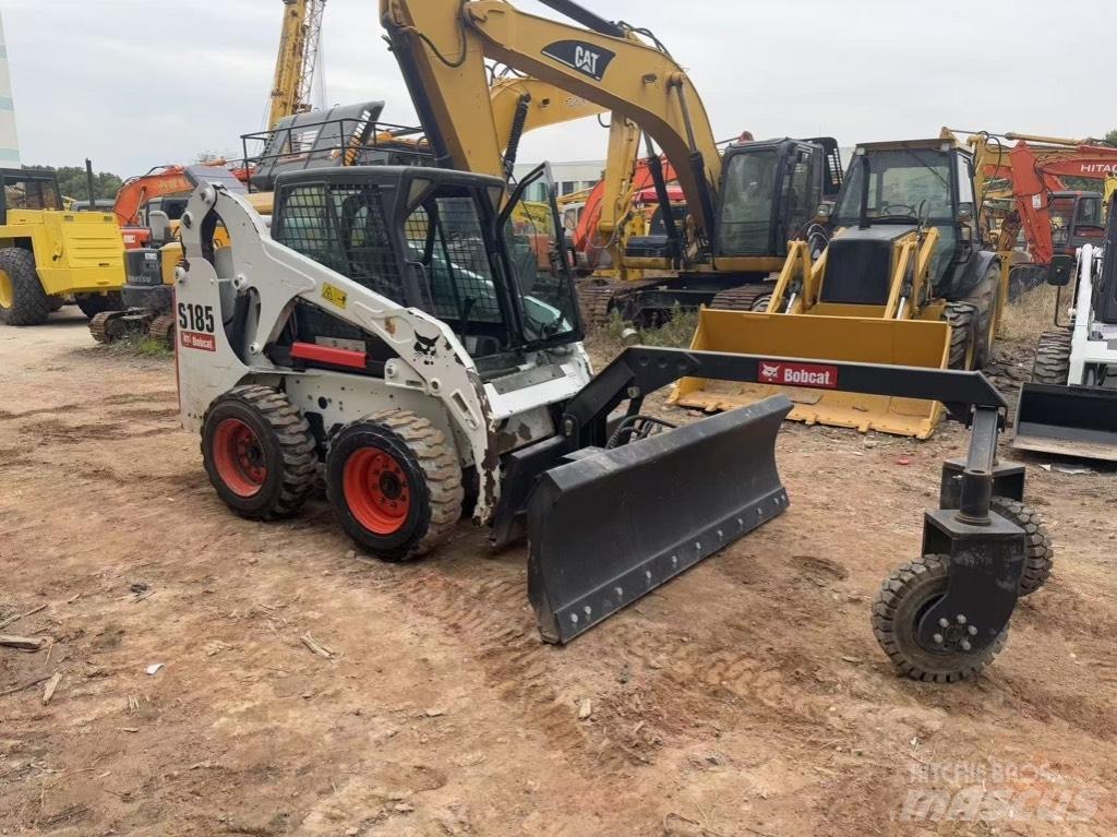 Bobcat S 185 滑移轉向裝載機