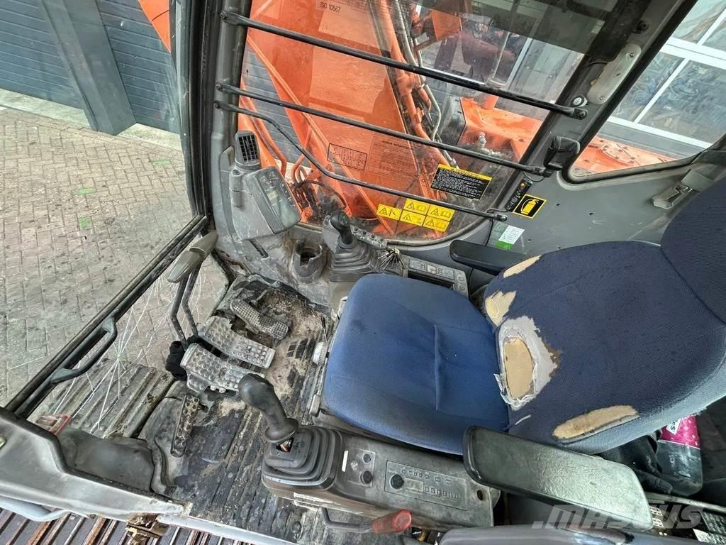 Hitachi ZX110 中型挖土機/掘鑿機/挖掘機 7t-12t