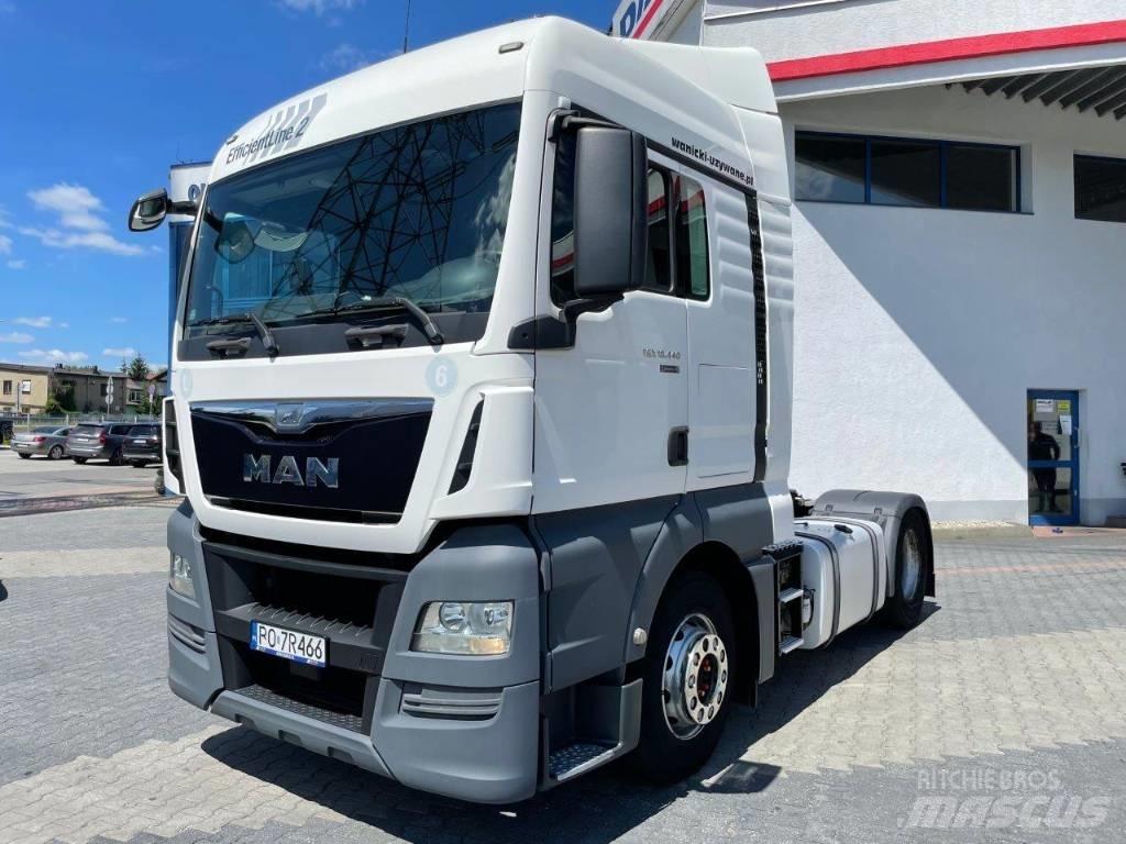 MAN TGX 18.440 曳引機組件