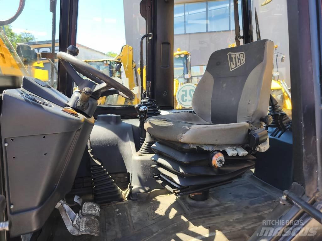 JCB 2 CX 反鏟裝載機