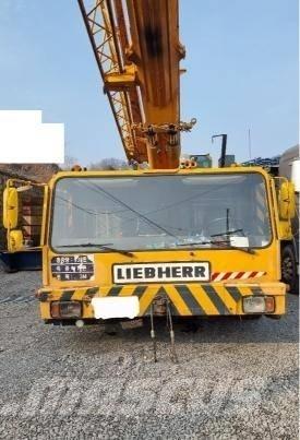 Liebherr LTM 1200 全路面起重機/吊車