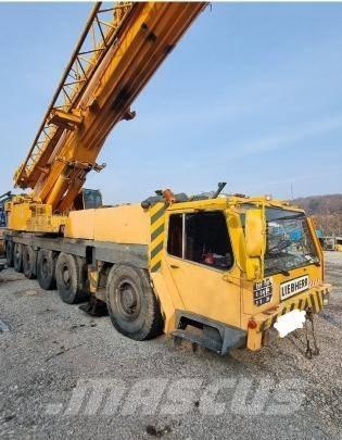 Liebherr LTM 1200 全路面起重機/吊車