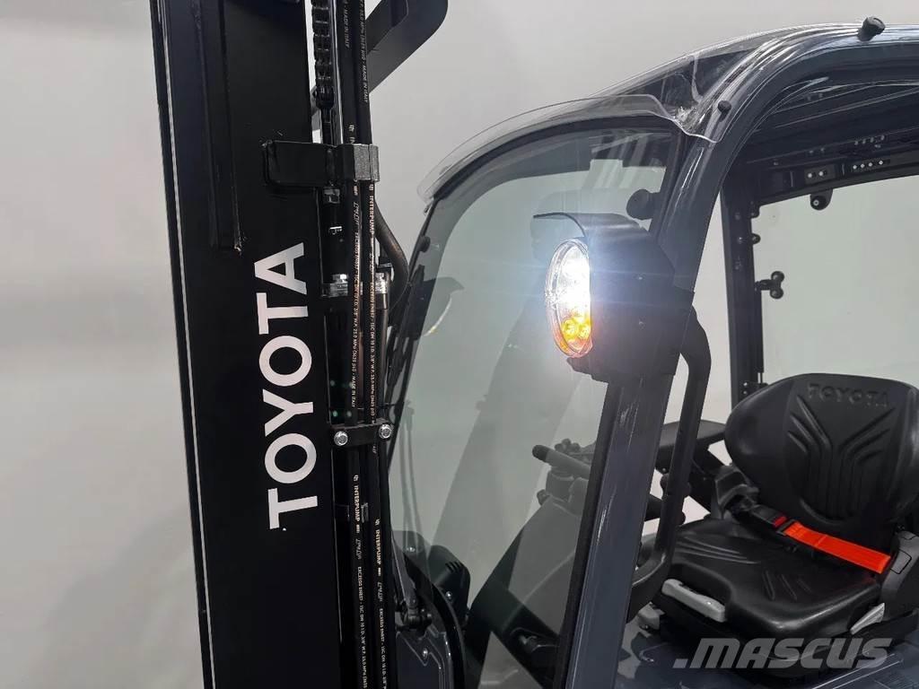 Toyota 8 FBM 20 T 電動堆高機