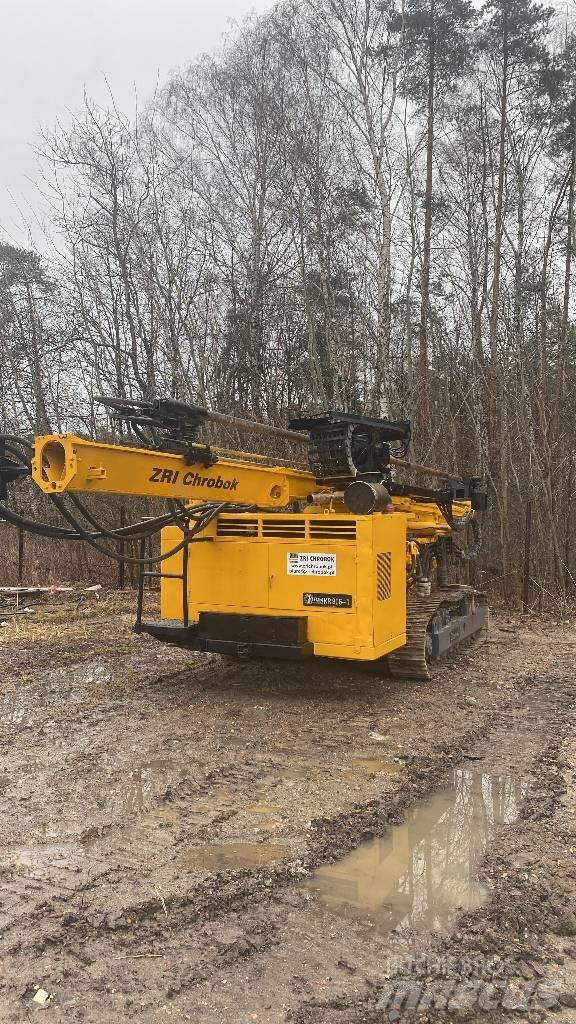 Klemm KR806-1 打樁機