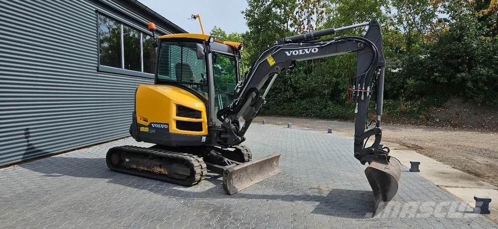 Volvo ECR35 d 小型挖土機/掘鑿機<7t(小型挖掘機)