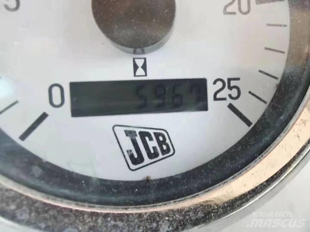 JCB 3 CX 反鏟裝載機