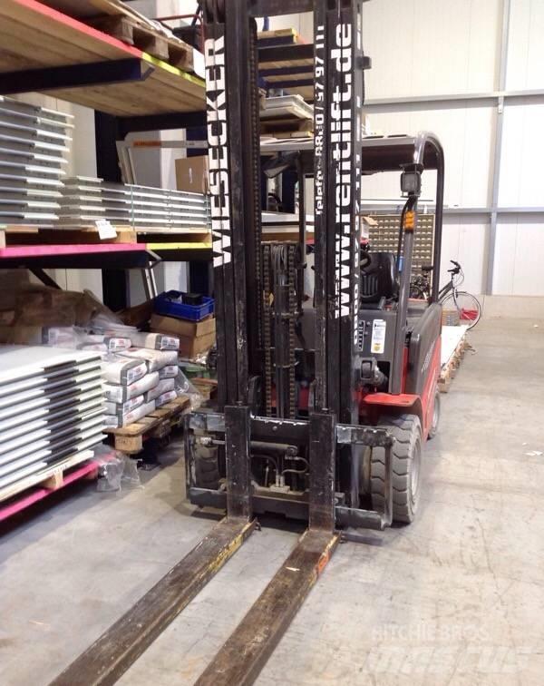Manitou ME 430 AC 電動堆高機