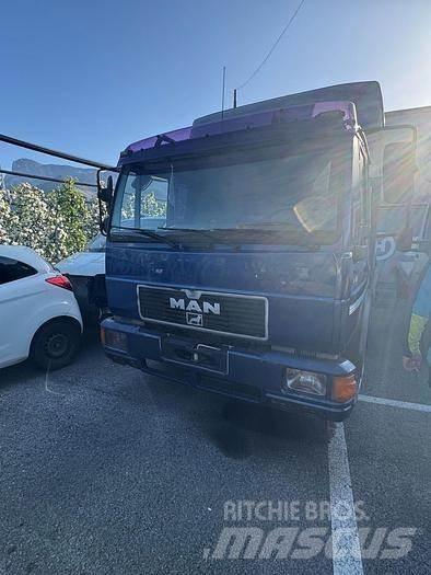 MAN BISARCA 3 AUTO 運輸車輛