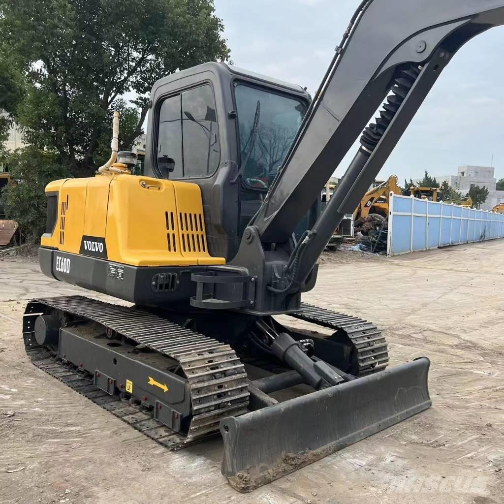 Volvo EC 60 D 小型挖土機/掘鑿機<7t(小型挖掘機)