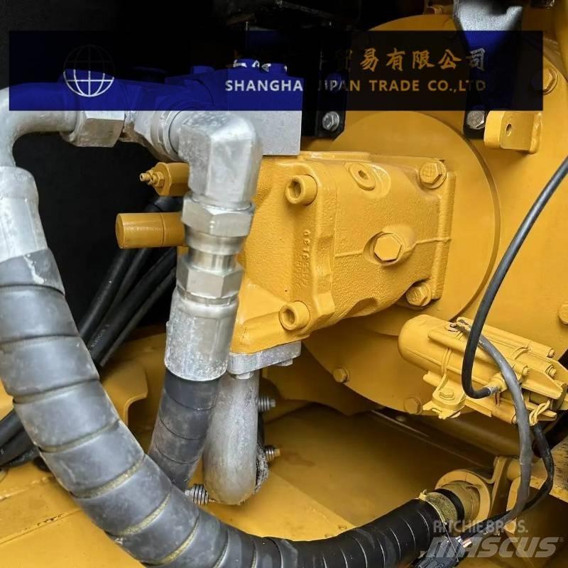 CAT 307 E 小型挖土機/掘鑿機<7t(小型挖掘機)
