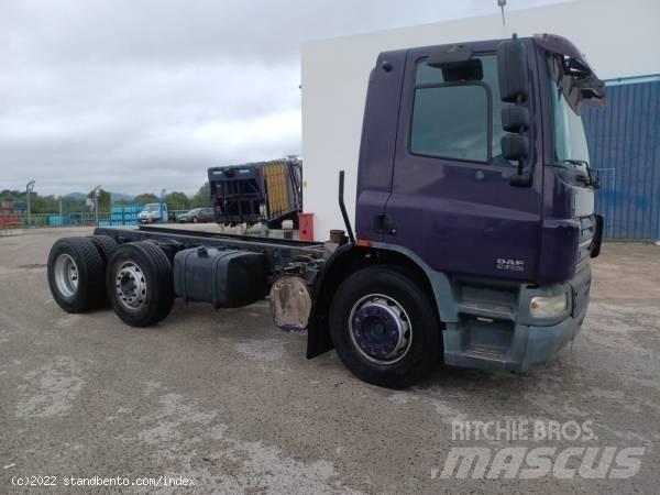 DAF CF 75.250 平板式/側卸式卡車