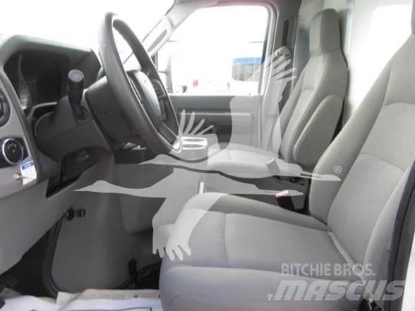 Ford E450 其他