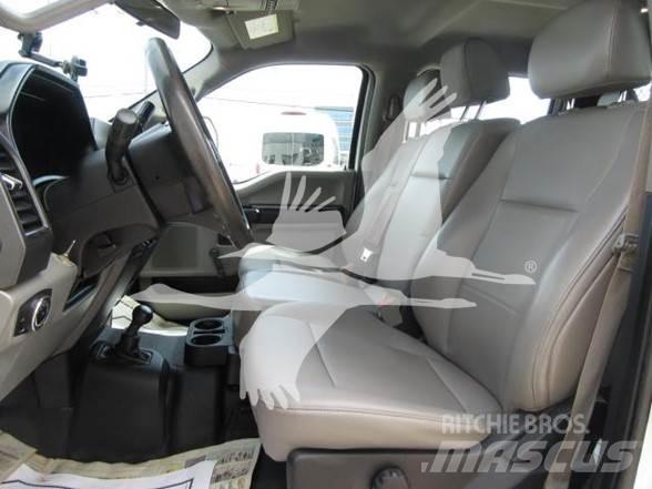 Ford F550 傾卸式卡車