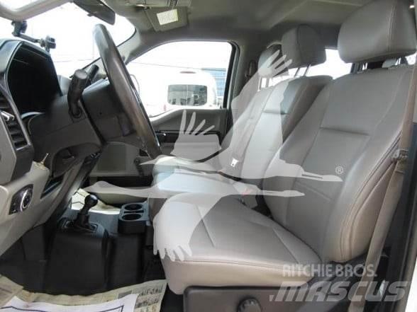Ford F550 傾卸式卡車
