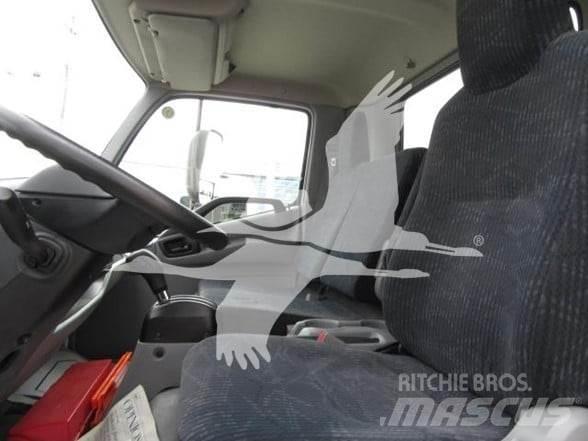 Hino 155 其他