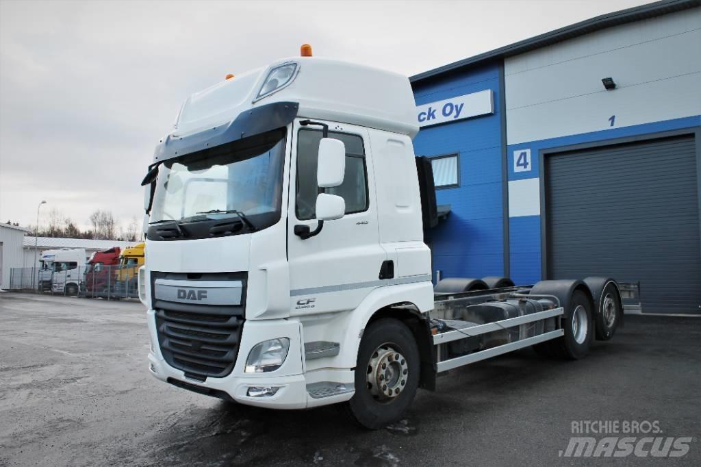 DAF CF 440 FAN 商用底盤車