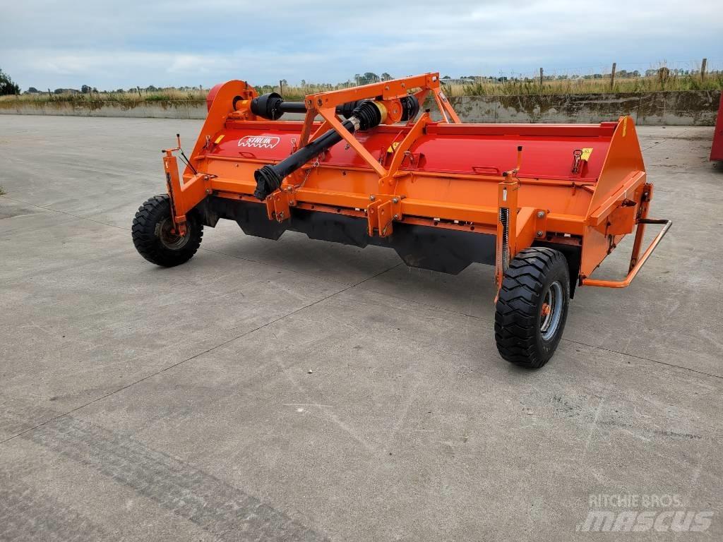 Struik L4LKFA75 去莖葉機