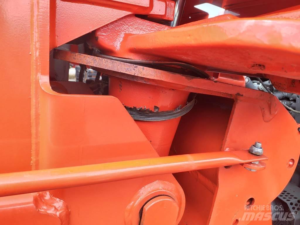 Kuhn FC 313 FF 割草調節裝置