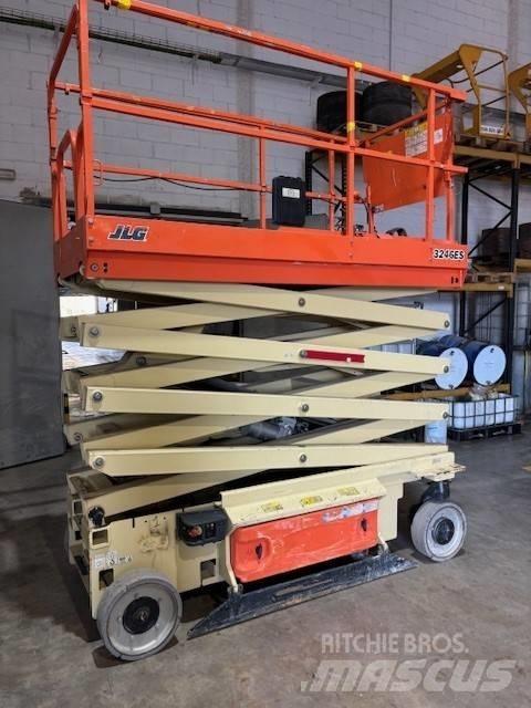 JLG ES3246 剪式升降機
