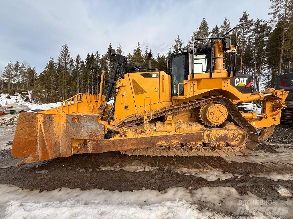 CAT D8T 履帶推土機