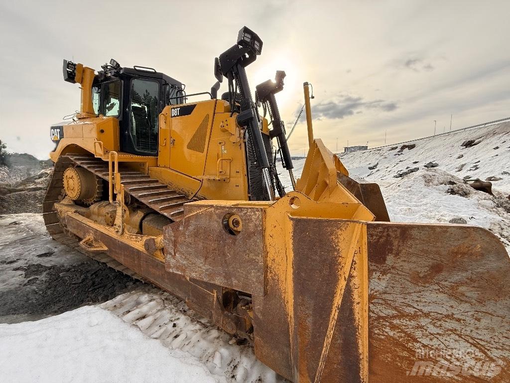 CAT D8T 履帶推土機