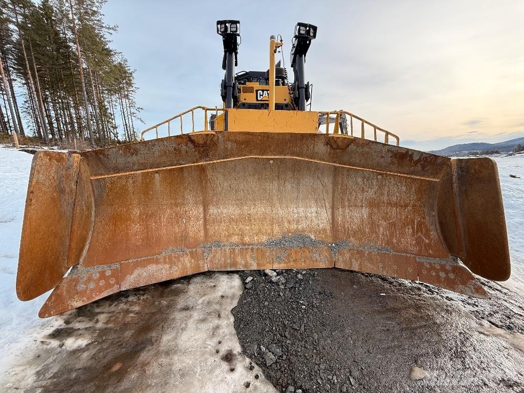 CAT D8T 履帶推土機