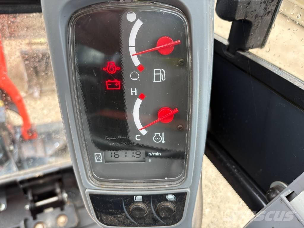 Kubota KX 016-4 小型挖土機/掘鑿機<7t(小型挖掘機)