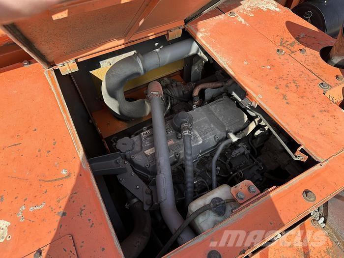 Hitachi EG70R 履帶式傾卸車/翻斗車