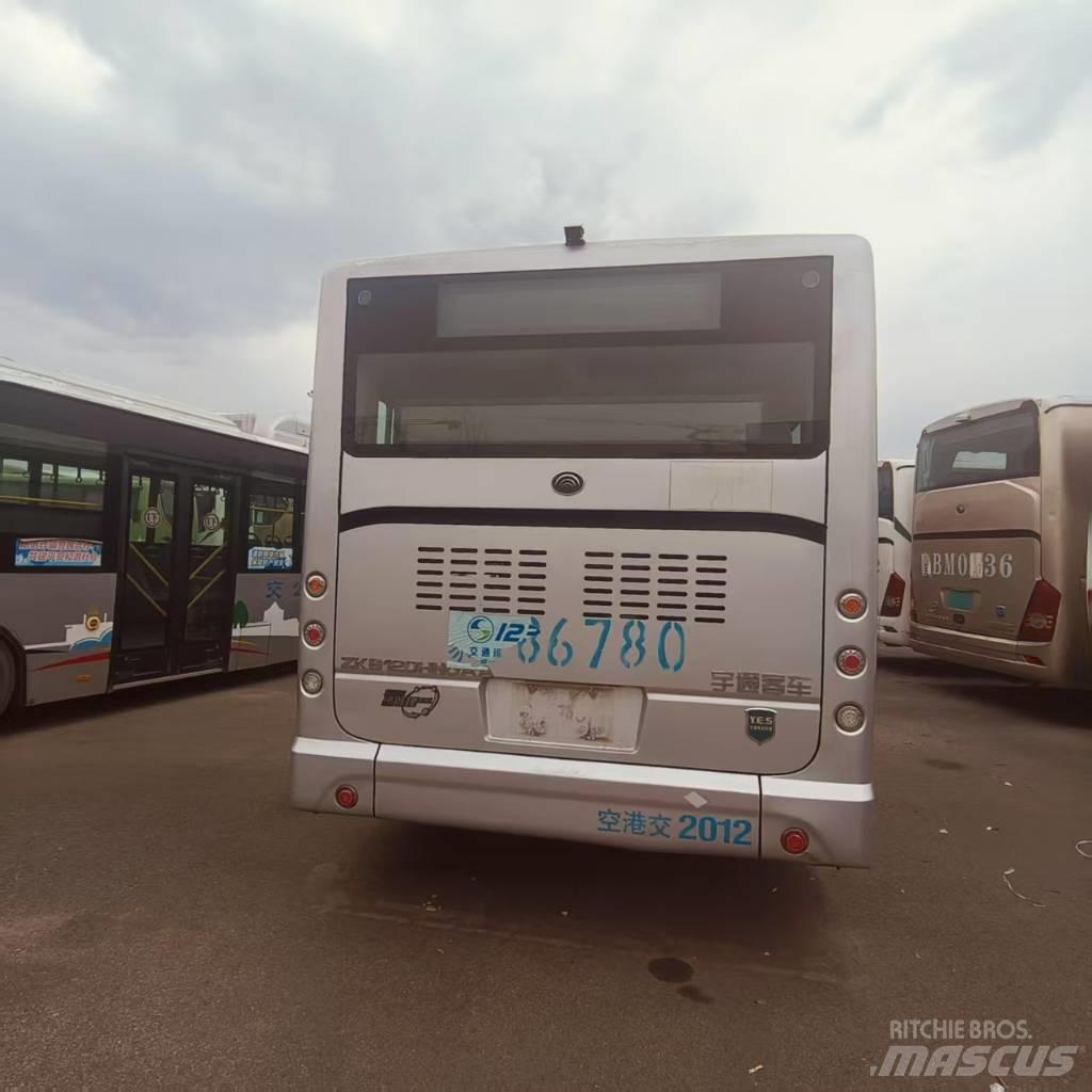 Yutong ZK6120DHNGAA 市區公車
