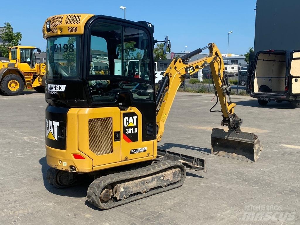 CAT 301.8 小型挖土機/掘鑿機<7t(小型挖掘機)