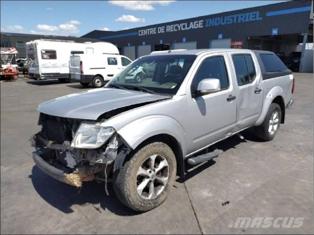 Nissan Navara 1 皮卡.傳統半斗卡車/側卸板