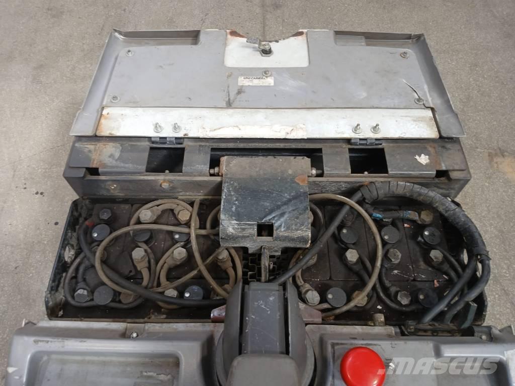 UniCarriers PLP 200 平台型低架升降機
