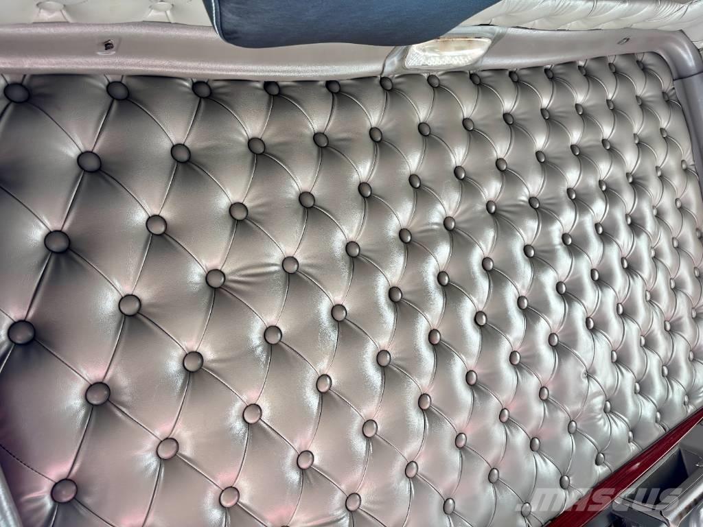 Kenworth W 900 曳引機組件