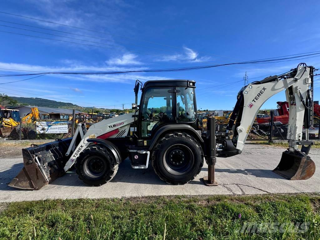 Terex TLB 890 PM 反鏟裝載機