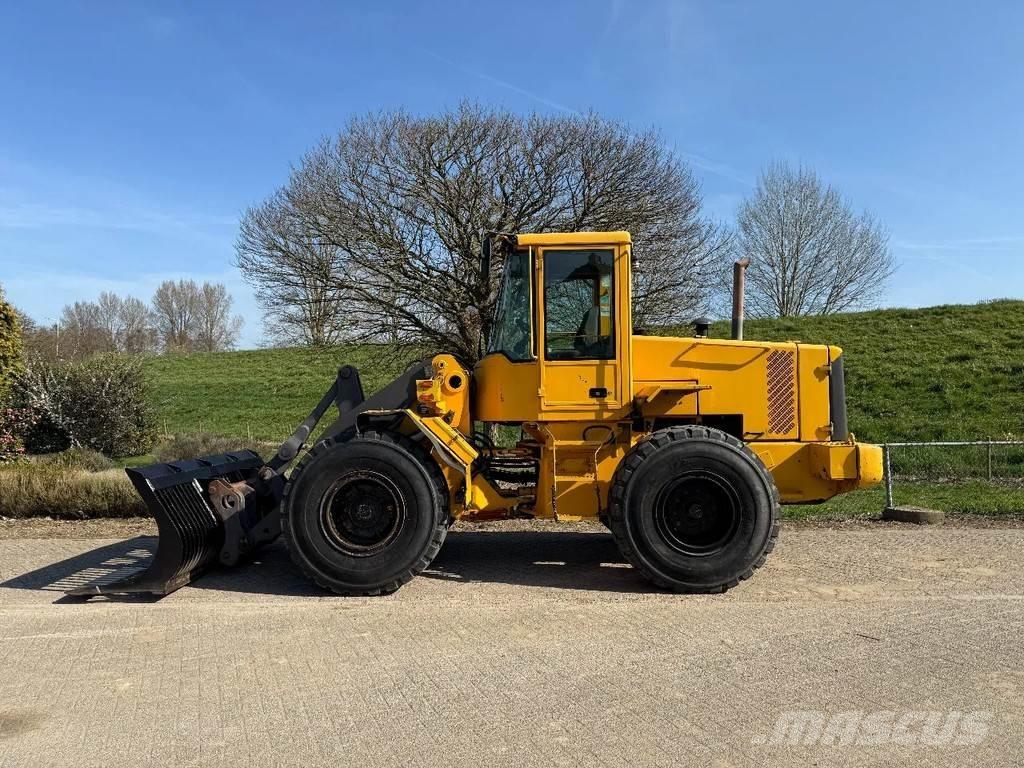 Volvo L70D 輪胎式裝載機