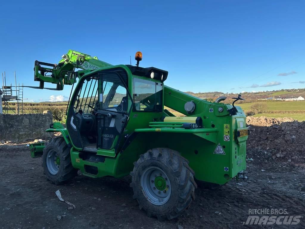 Merlo P40.13 PLUS 伸縮臂操作車