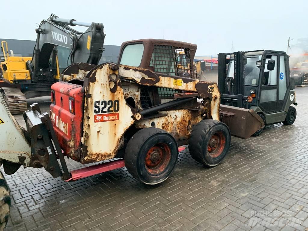 Bobcat S 220 傳動裝置
