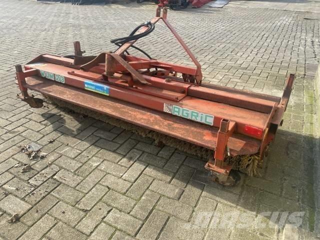 Agric W U M -2-3 掃倉機