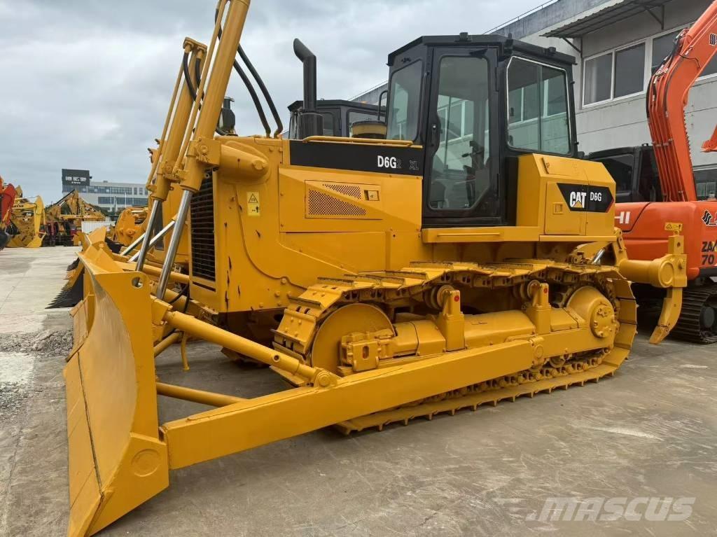 CAT D 6 G 履帶推土機