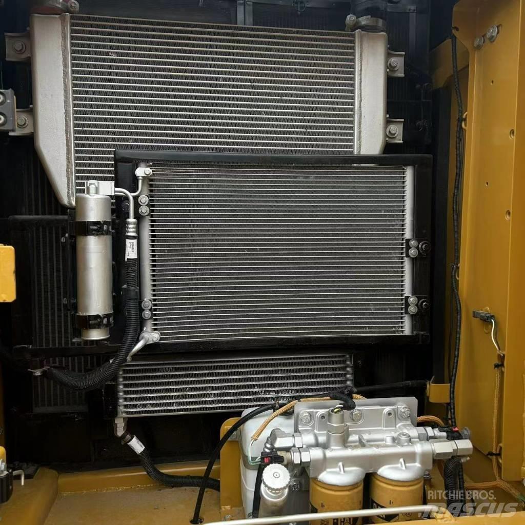 CAT 320 D L 履帶式 挖土機/掘鑿機/挖掘機