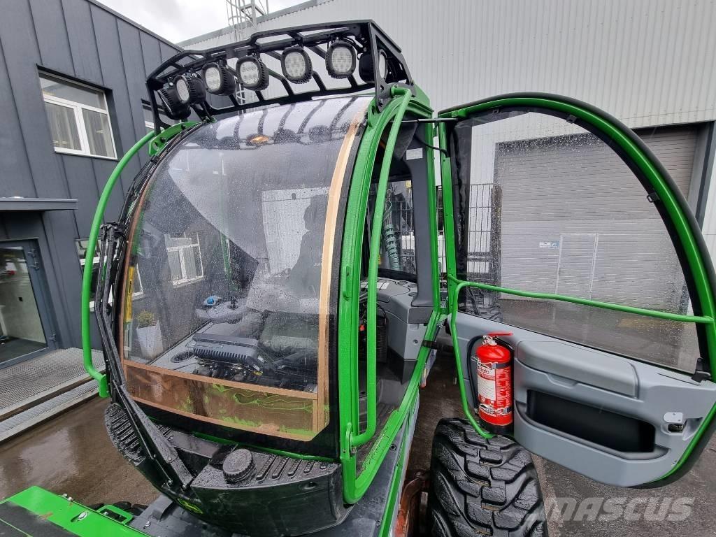 John Deere 1010 G 集運機