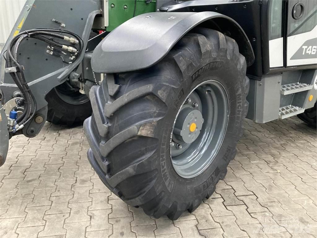 Liebherr 46-7S 農業用伸縮臂裝載機