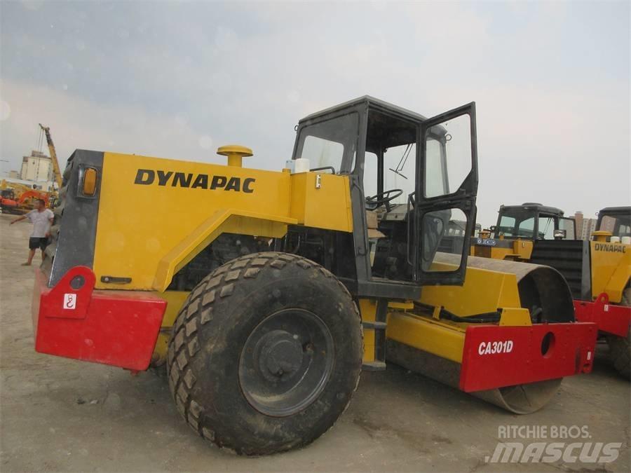 Dynapac CA 301 D 單輪滾壓機