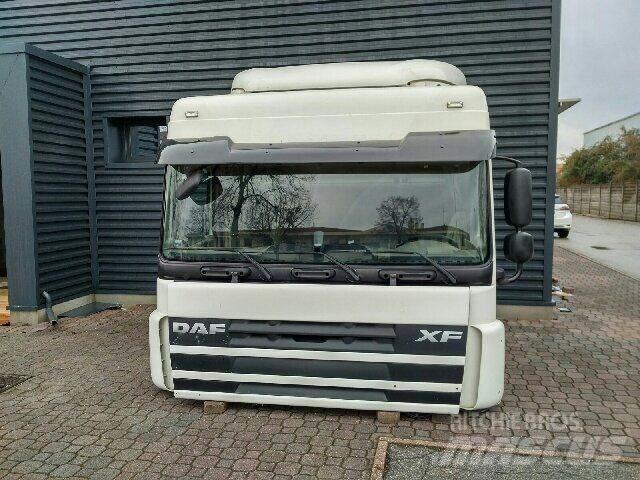 DAF XF 105 Euro 5 駕駛室與內部