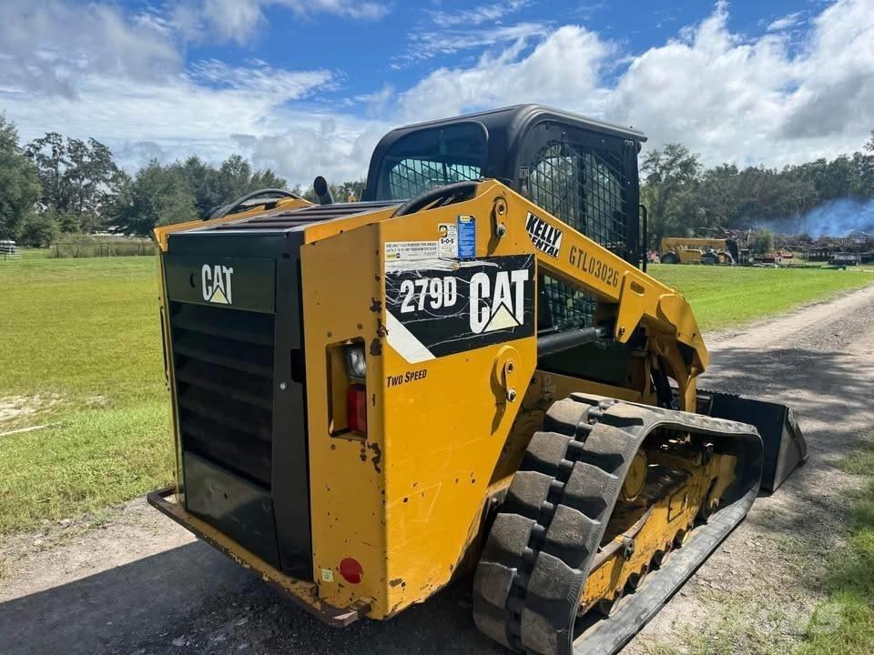 CAT 279 D 滑移轉向裝載機