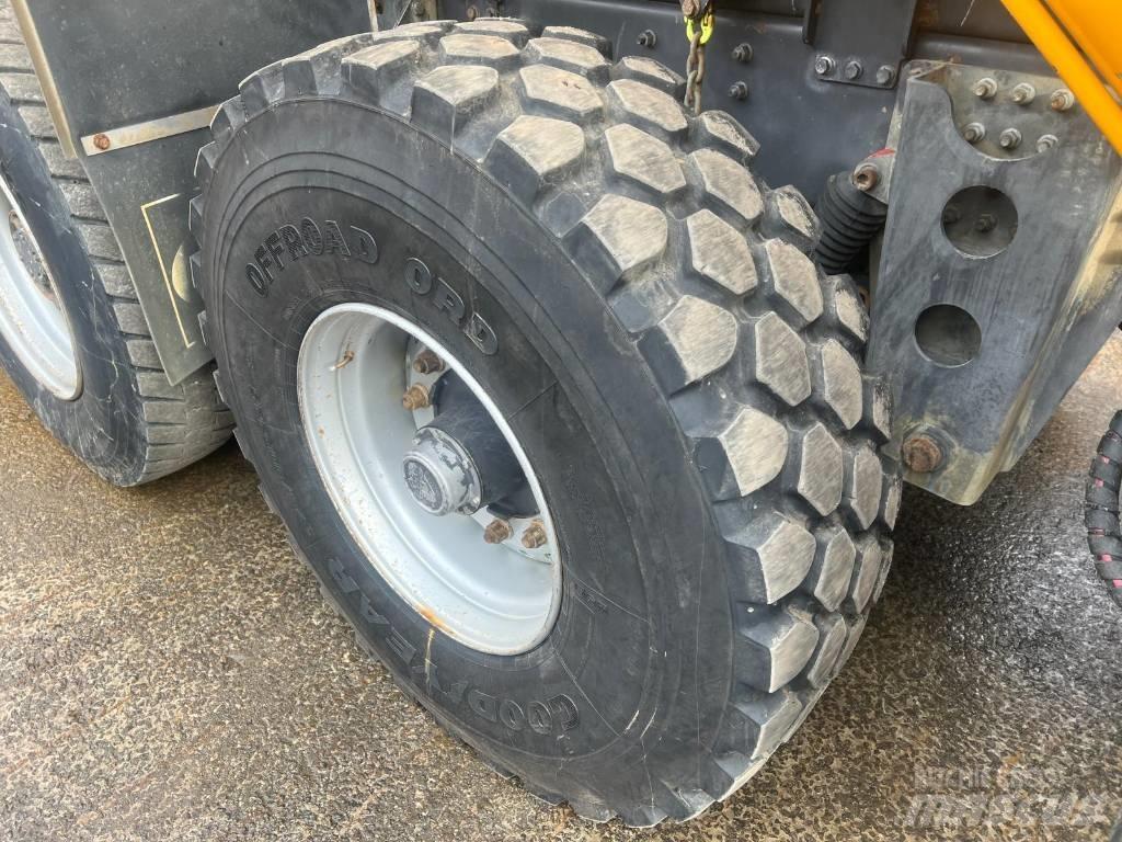 Volvo FMX 傾卸式卡車